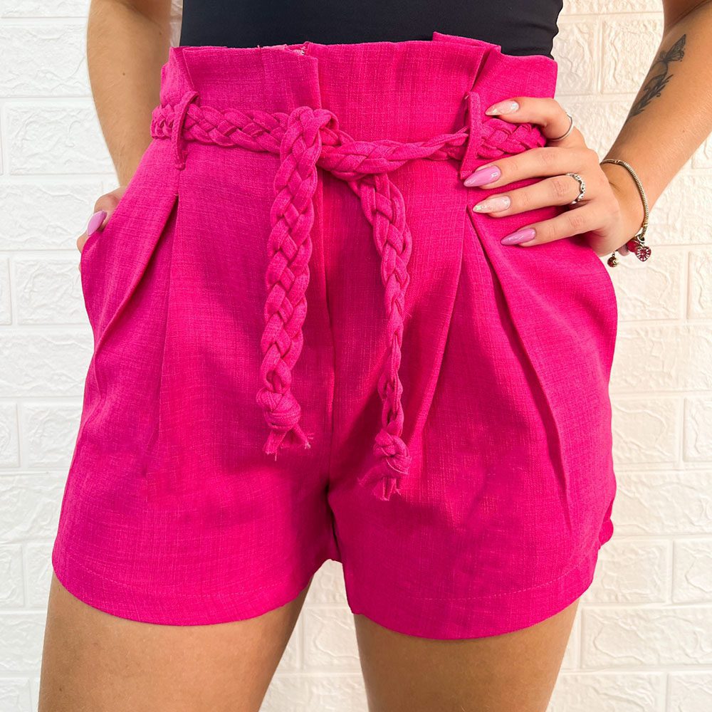 Short Social em Crepe com cinto em trança