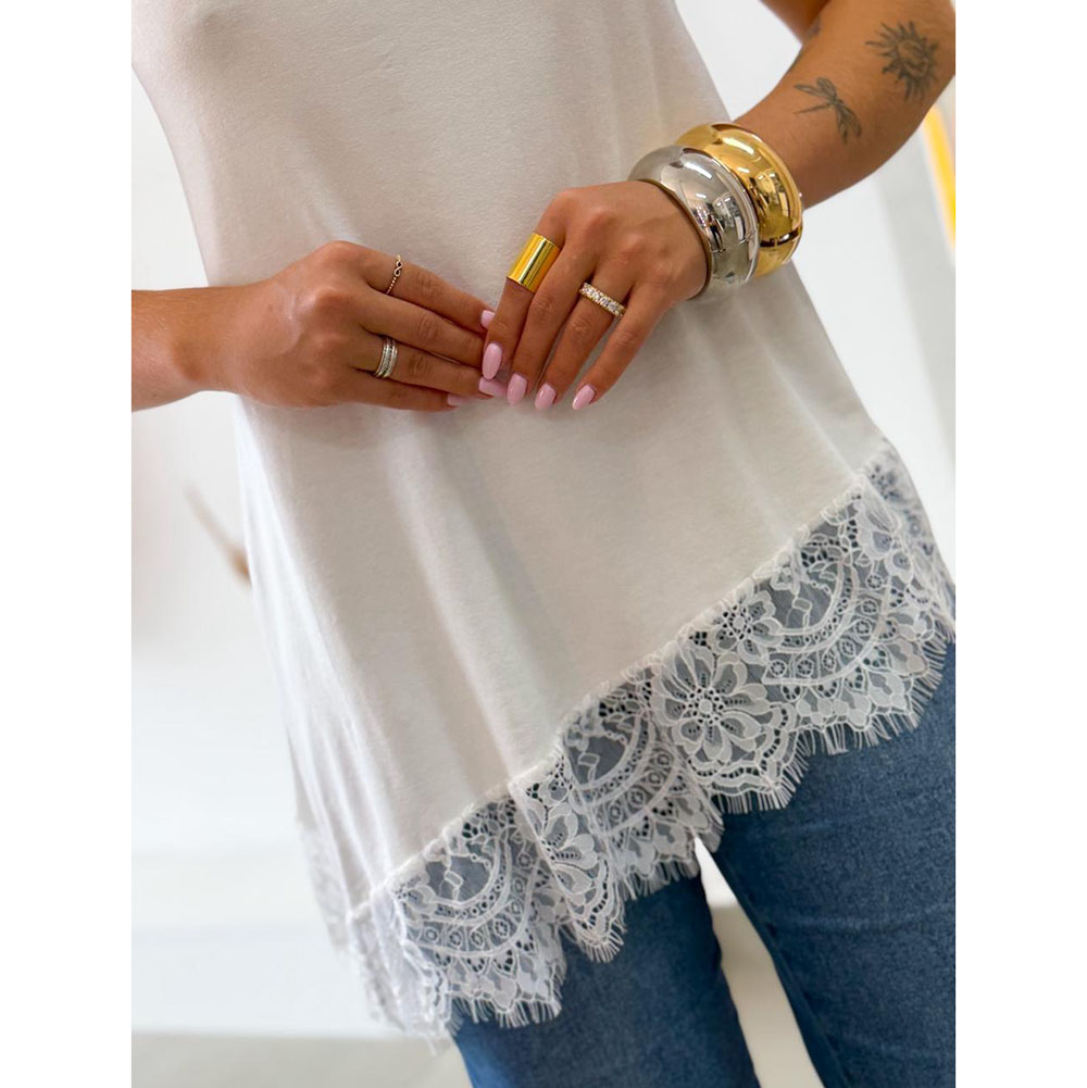 Blusa Frente Única Assimétrica Com Renda Off