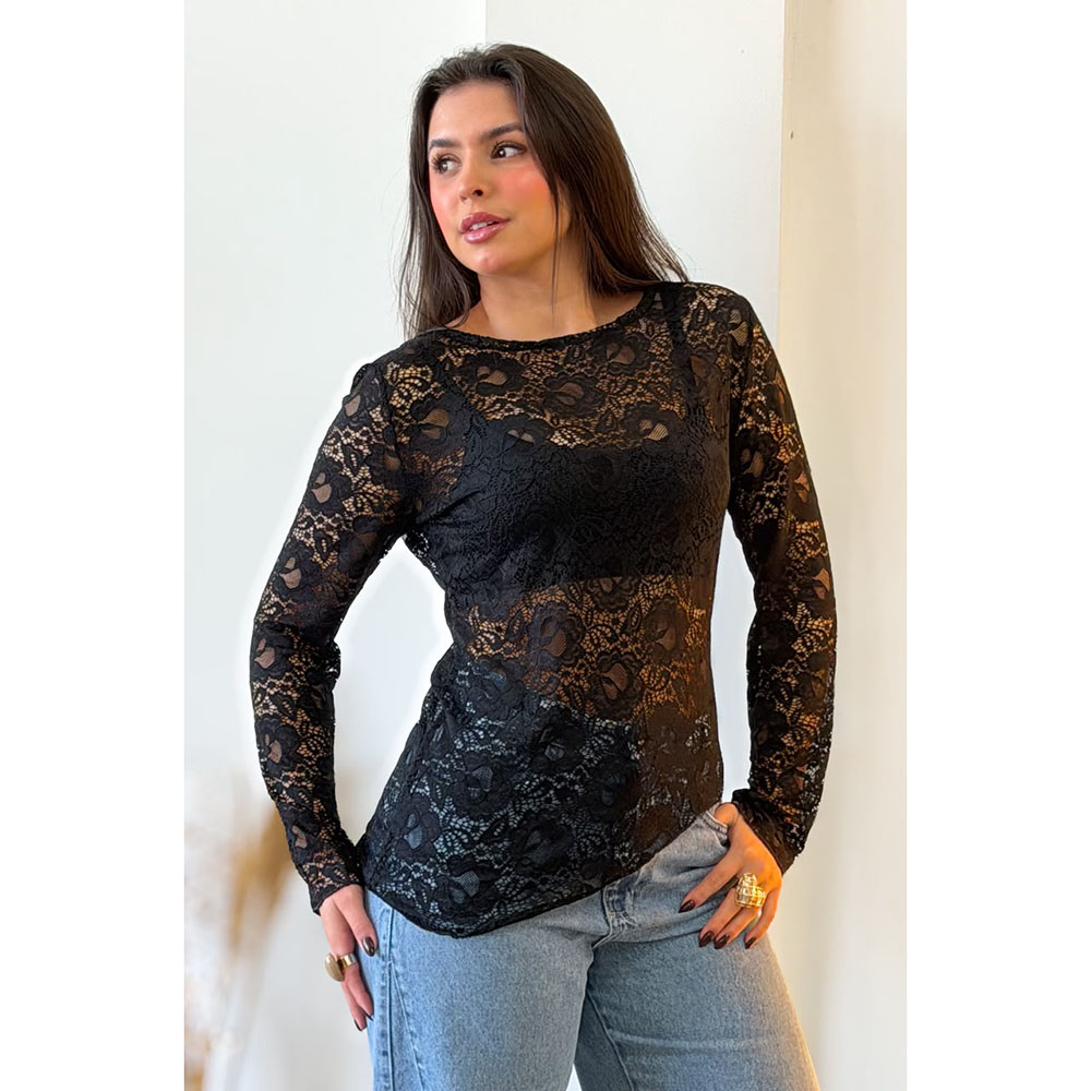 Blusa Renda Assimétrica Preta