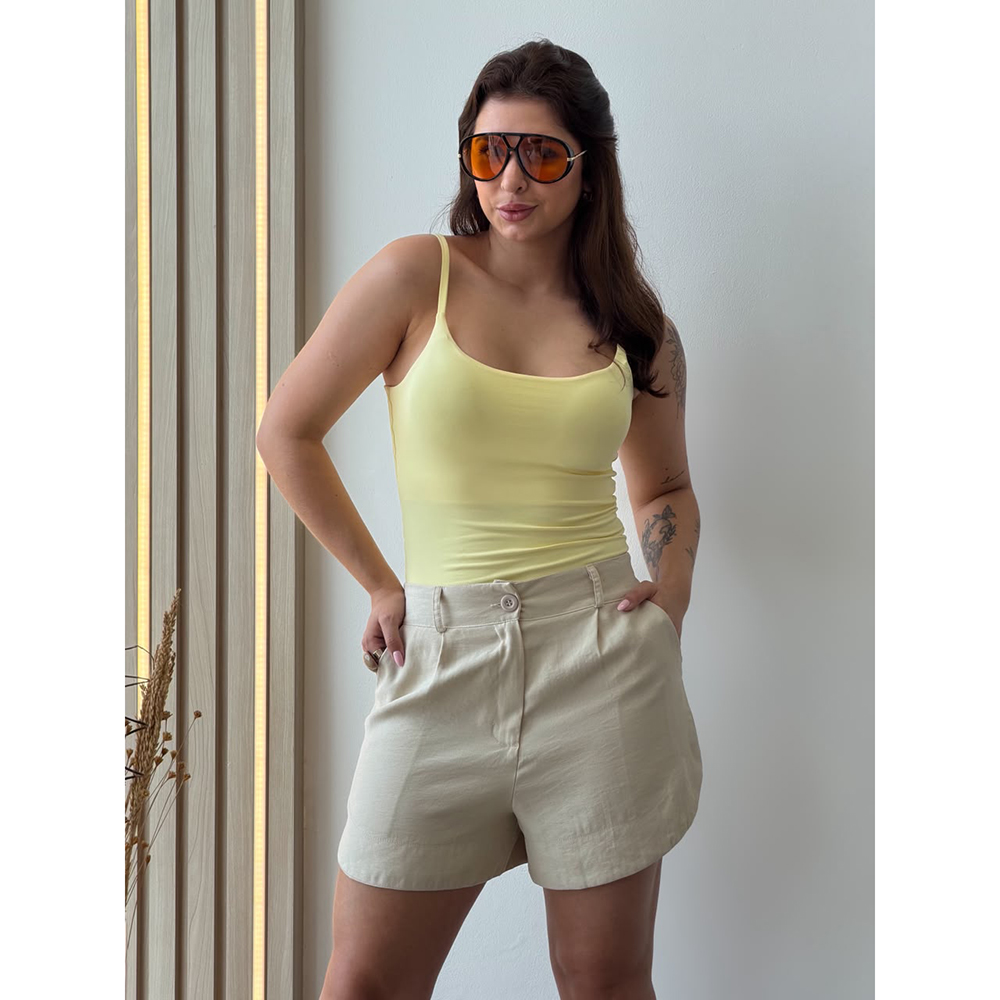Regata Com Bojo e Alça Regulável Amarelo Manteiga